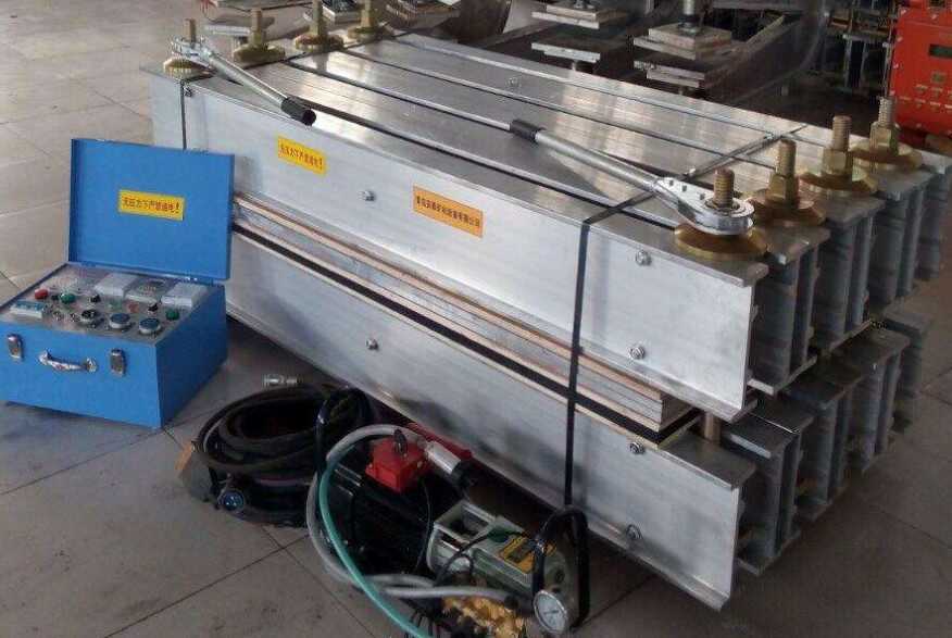 電熱式膠帶硫化機(jī)