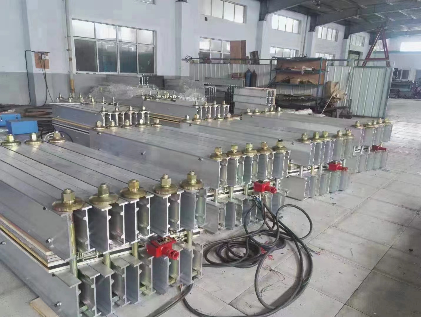 水冷卻硫化機